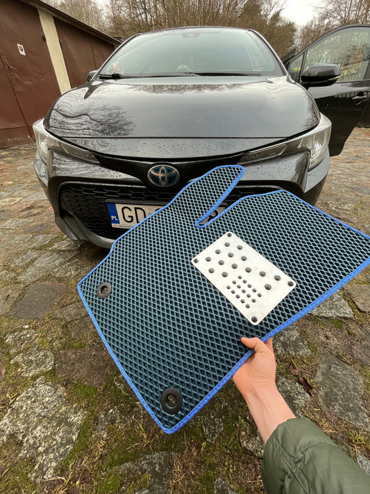 Dywaniki do Toyota Corolla E21 Hybryda 2018+