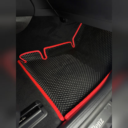Dywaniki EVAMATS 3D z rantami — Mercedes-Benz GLC 2 gen (X254) 2022-2027 rok SUV 5 drzwi