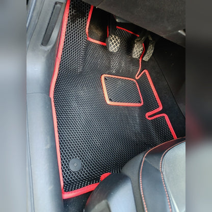 SEAT Leon 3 gen 2012-2020, czarny-czerwony